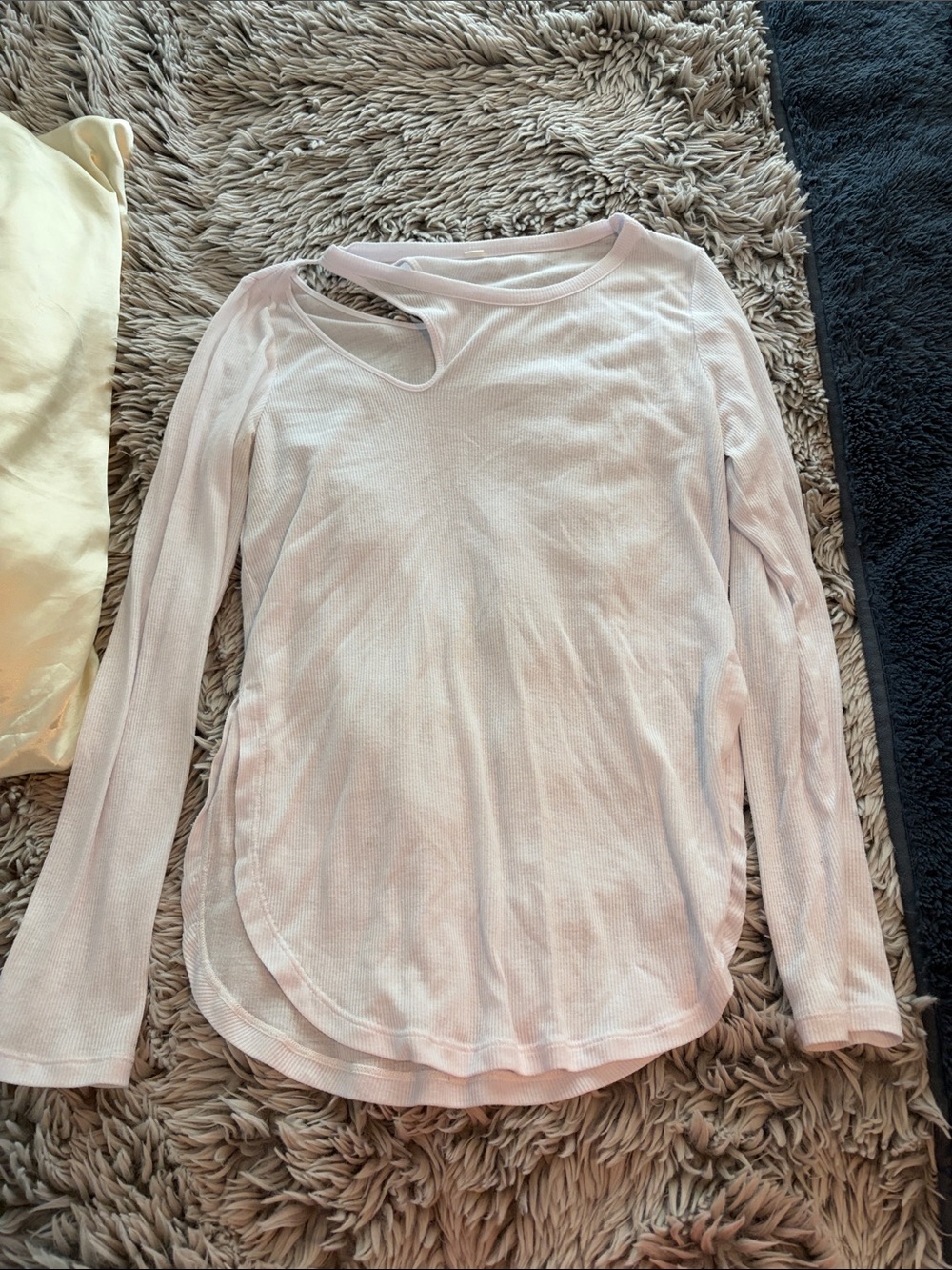 Alo Women’s White Long Sleeve Cutout Top